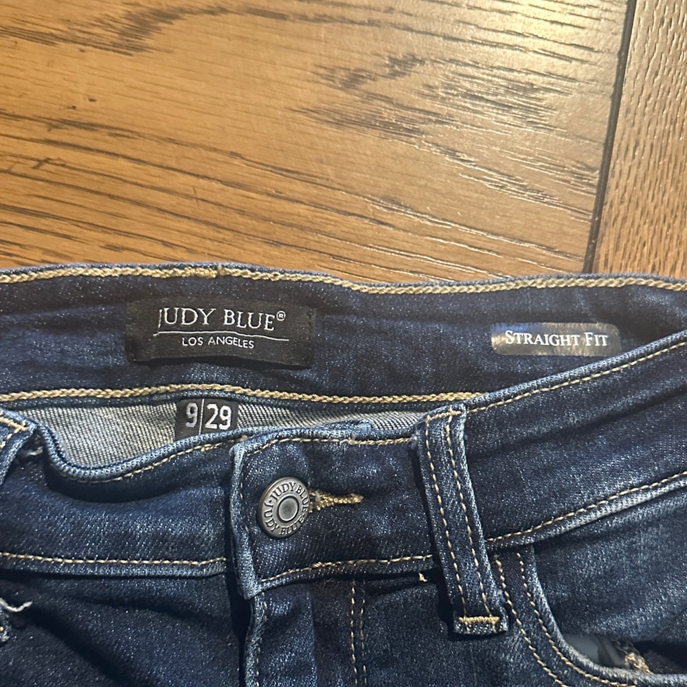 Judy Blue Women's Dark Blue Cropped Jeans - Picture 4 of 5